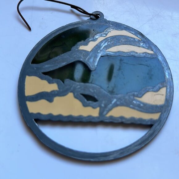 Vintage birds/seagulls round sun catcher - Picture 4 of 5